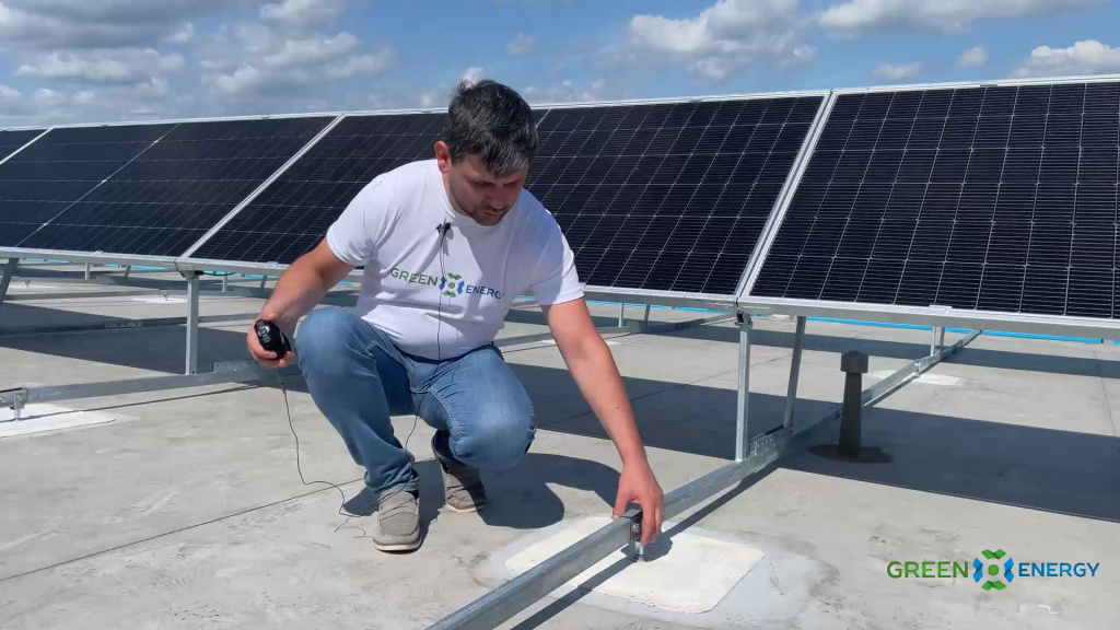 Безбалластная система крепления солнечных панелей Безбалластная система крепления солнечных панелей