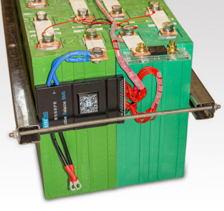 Smart BMS Heltec 24S 150A/2A