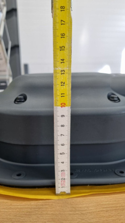 Проходной элемент для вывода через кровлю коммуникаций