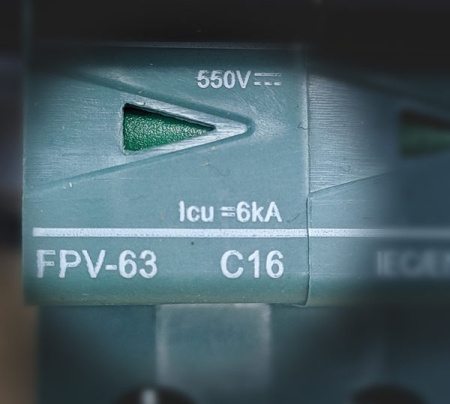 Автомат защиты постоянного тока FPV-63-550 (16)